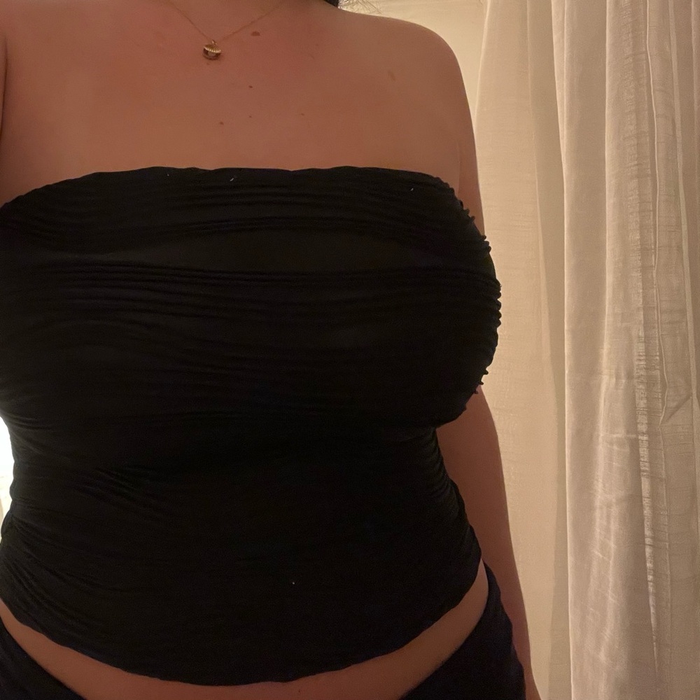 Black tube top